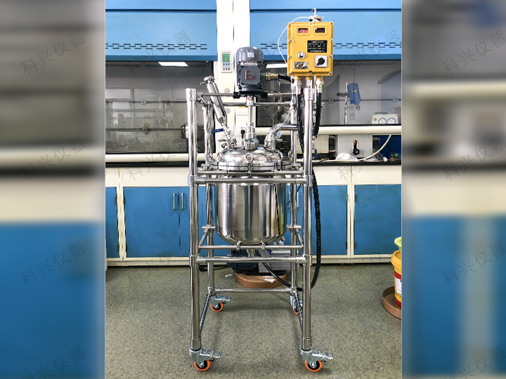 上?？婆d儀器與上海某實(shí)業(yè)公司合作