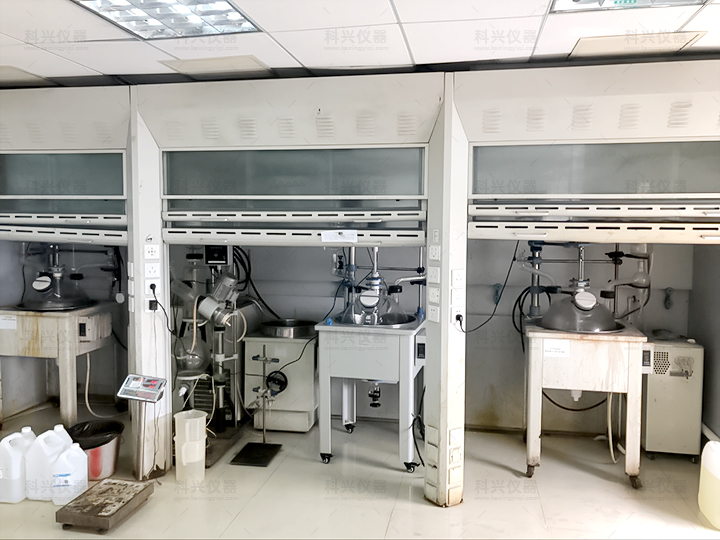 上?？婆d儀器與某公司合作