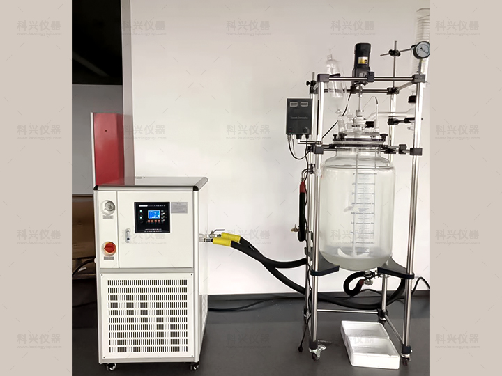 上?？婆d儀器與某公司合作